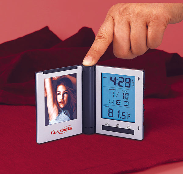 El Light Alarm Clock, Cal, Temp Disp, And 1 5/8" X 2" Photo Frame Alum Face