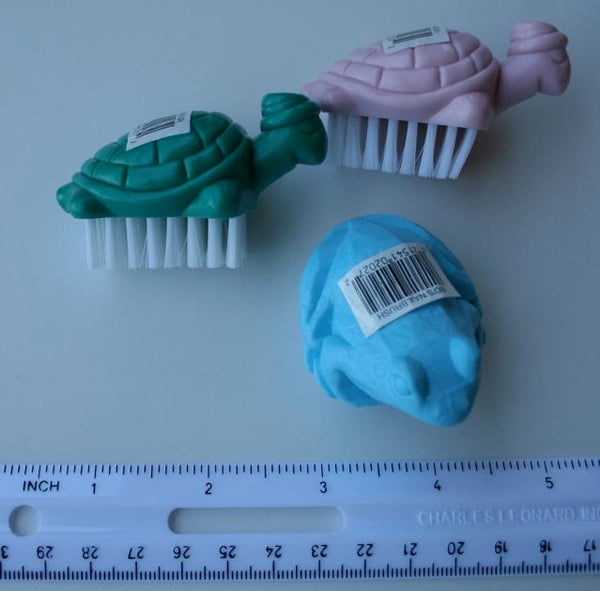 Kids Nail Brush. Liquidation Lot Of 39,000.