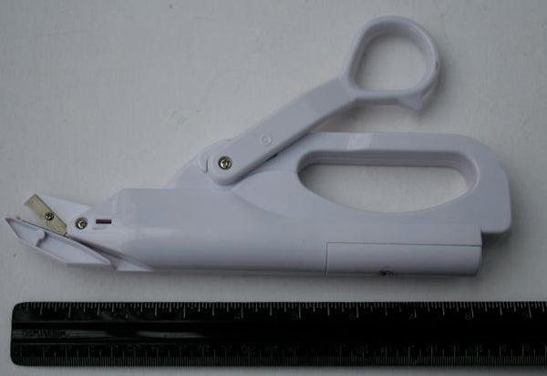 Super Scissors In White Box. Liquidation Lot Of 1500.