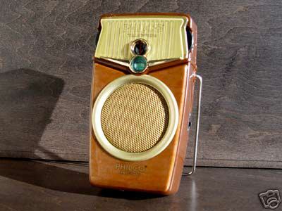 Philco Transistor Radio. Liquidation Lot Of 500 Units.
