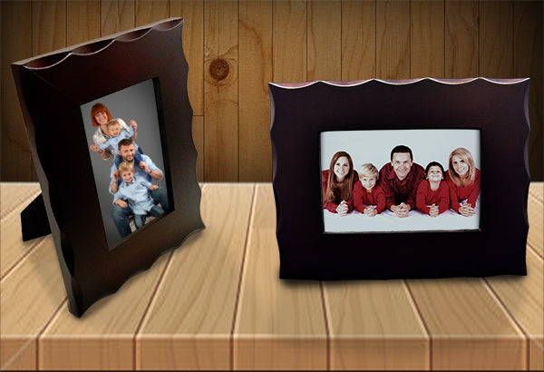 Wooden Photo Frame with Beveled Scallops