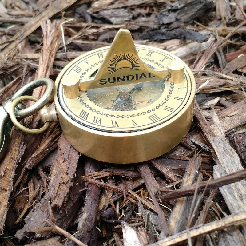 Alpha Outpost Pocket Compass
